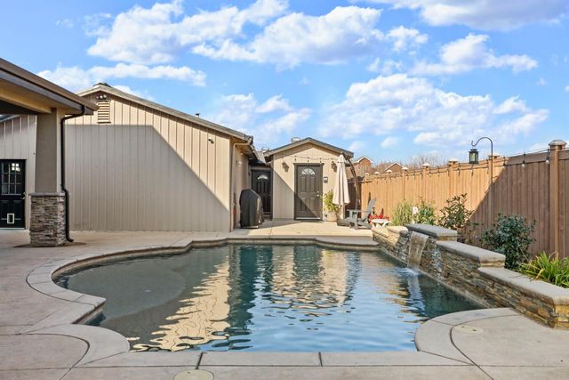 23346 S Frederick Rd, Ripon, CA 95366