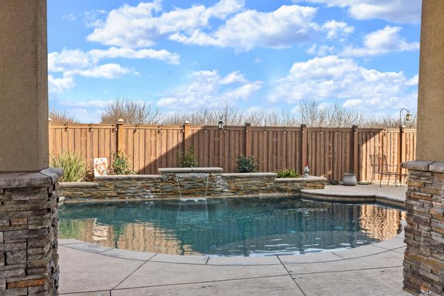 23346 S Frederick Rd, Ripon, CA 95366