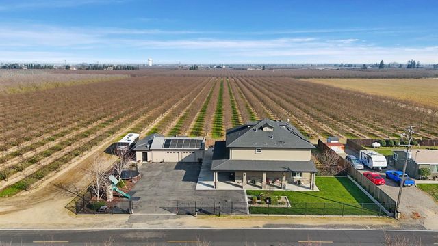23346 S Frederick Rd, Ripon, CA 95366