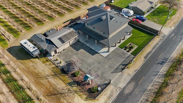 23346 S Frederick Rd, Ripon, CA 95366