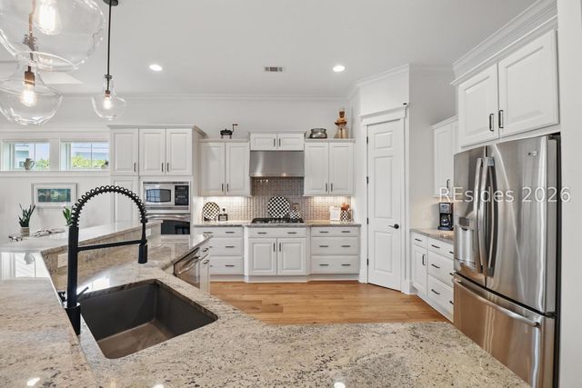 178 Hampton Lake Dr, Bluffton, SC 29910