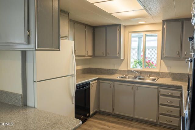 12 Isabel Avenue 83, Camarillo, CA 93012