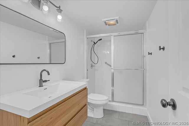 15915 E 131st Street S 1 & 3, Broken Arrow, OK 74011