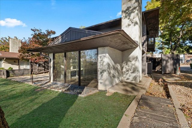 15915 E 131st Street S 1 & 3, Broken Arrow, OK 74011