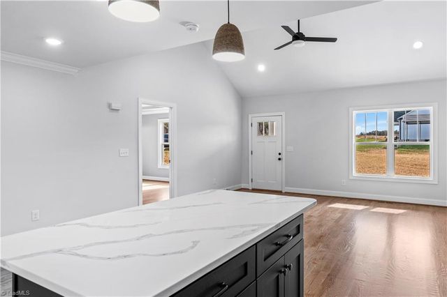 285 Stonybrook Drive, Lexington, NC 27295