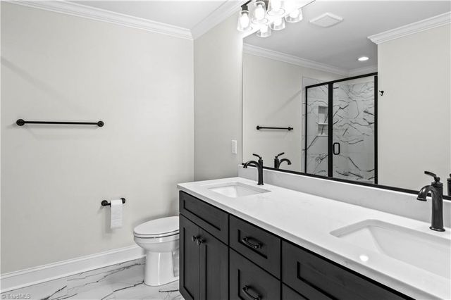 285 Stonybrook Drive, Lexington, NC 27295