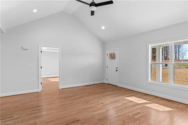 285 Stonybrook Drive, Lexington, NC 27295