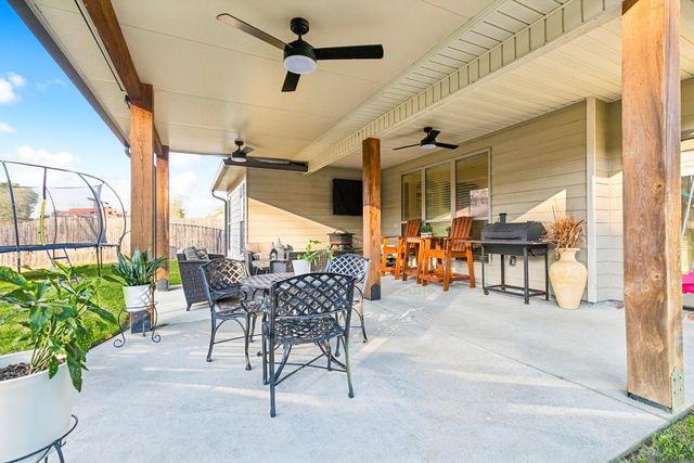 11999 Old Canal Rd, Greenwell Springs, LA 70739