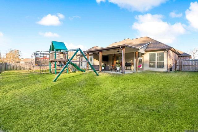 11999 Old Canal Rd, Greenwell Springs, LA 70739