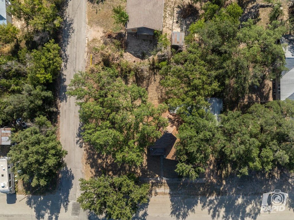 Image 30 of property listing at 901 S Walnut Street, Brady, TX 76825