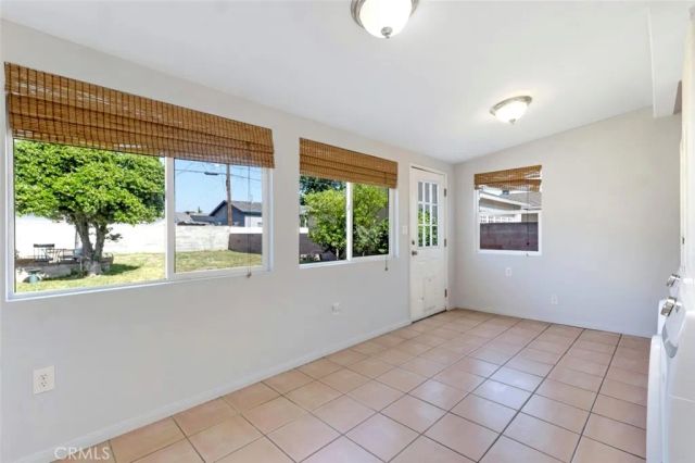 6444 Satsuma Avenue, North Hollywood, CA 91606