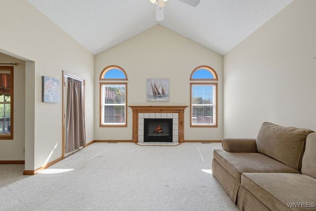 7517 Congressional Drive, Lockport Town, NY 14094