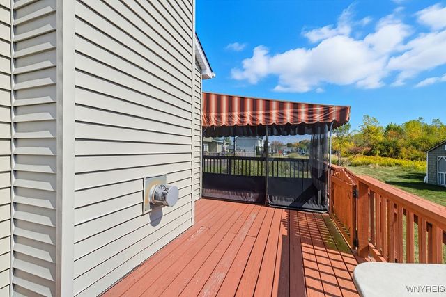 7517 Congressional Drive, Lockport Town, NY 14094