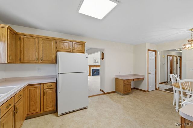 7517 Congressional Drive, Lockport Town, NY 14094