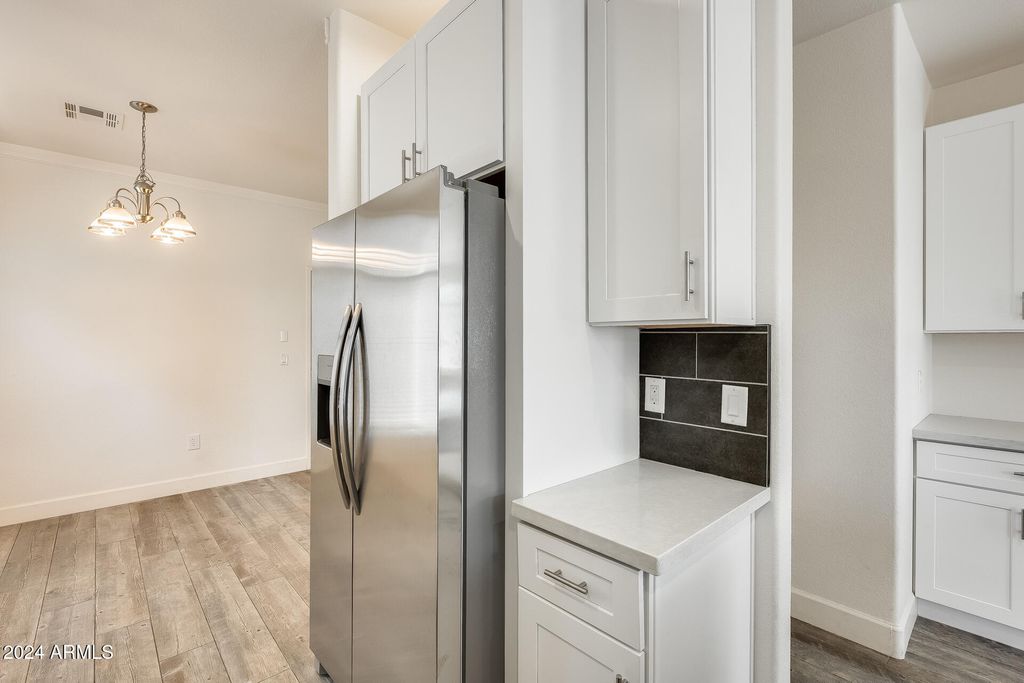 Image 11 of property listing at 2150 W ALAMEDA Road 1429, Phoenix, AZ 85085