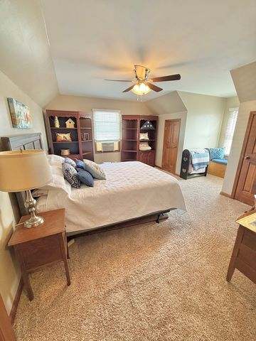 2713 Cayce Meade Dr, Hopkinsville, KY 42240