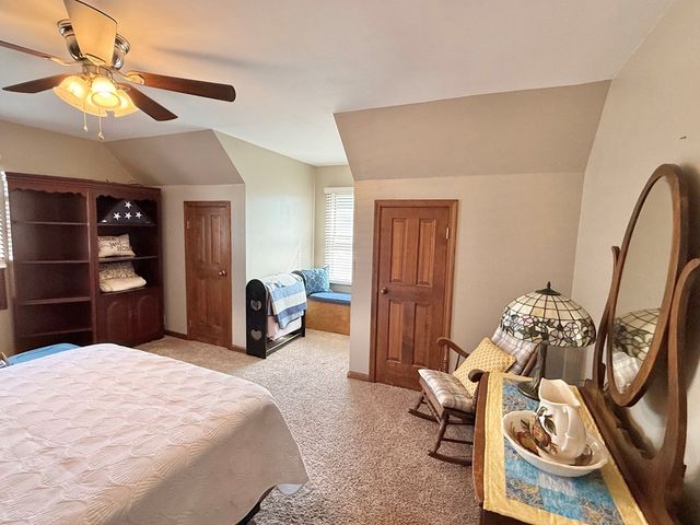 2713 Cayce Meade Dr, Hopkinsville, KY 42240