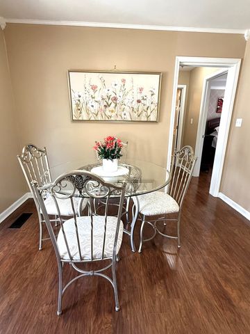 2713 Cayce Meade Dr, Hopkinsville, KY 42240