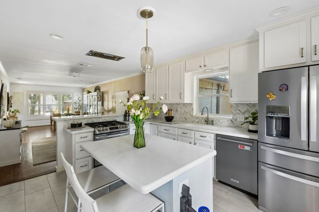 3715 Valley Ridge Road, Dallas, TX 75220