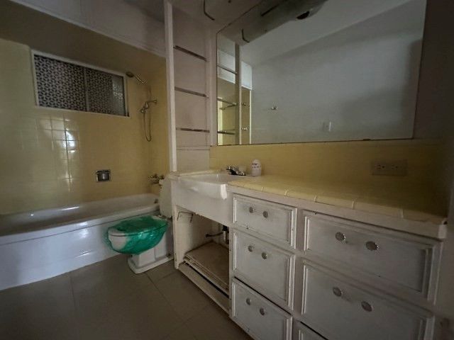 107 Manor Street, Sonora, TX 76950