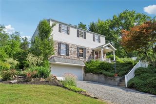 105 Gary Drive, Ohio Twp, PA 15143