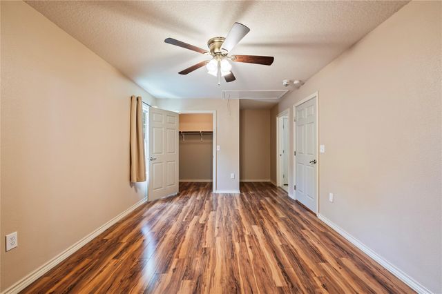 2621 31st Avenue N, Texas City, TX 77590