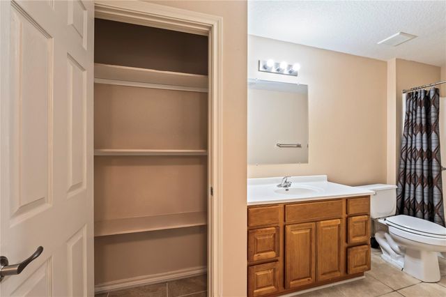 2621 31st Avenue N, Texas City, TX 77590