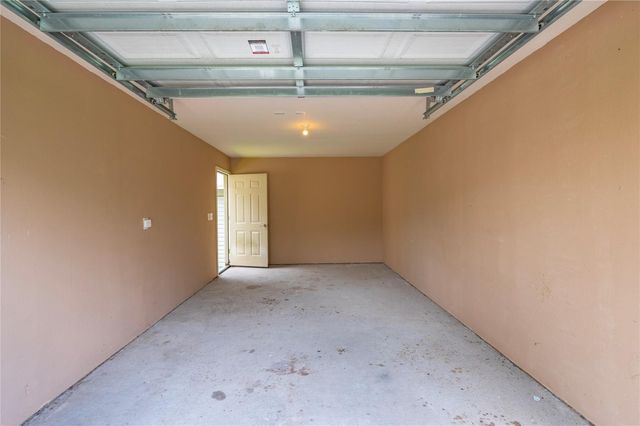 2621 31st Avenue N, Texas City, TX 77590
