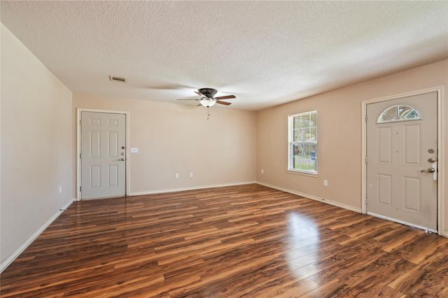 2621 31st Avenue N, Texas City, TX 77590
