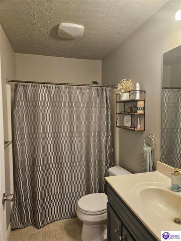 249 Jericho Road, Hodgenville, KY 42748