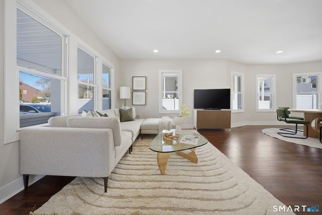 274 High Street, Fairfield, CT 06824