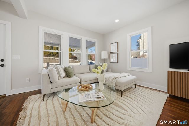 274 High Street, Fairfield, CT 06824