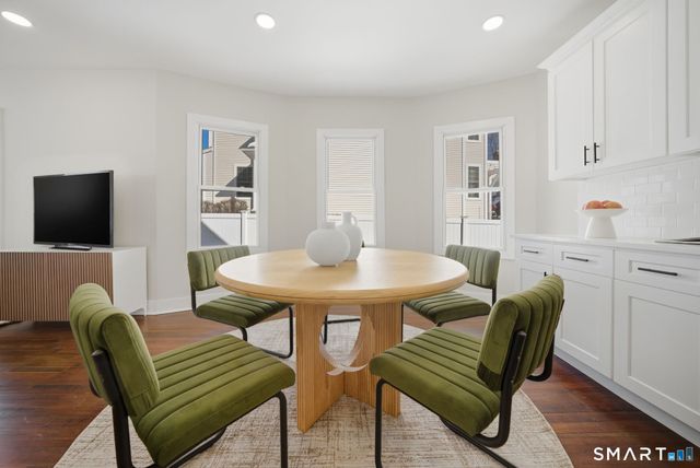 274 High Street, Fairfield, CT 06824