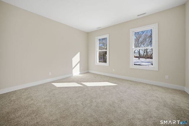 274 High Street, Fairfield, CT 06824