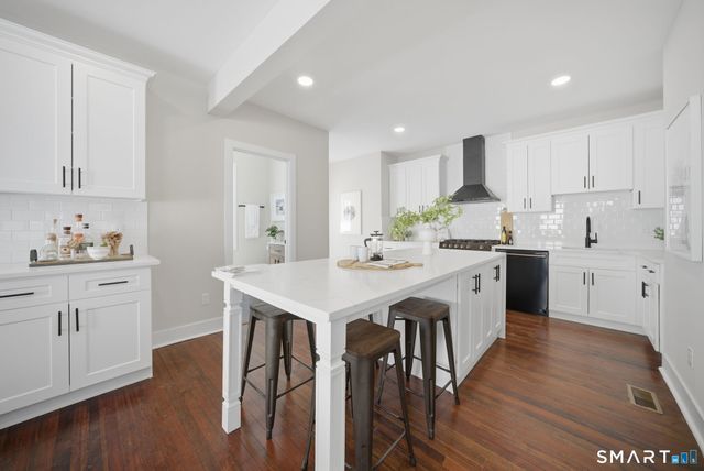 274 High Street, Fairfield, CT 06824