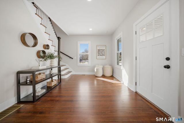 274 High Street, Fairfield, CT 06824