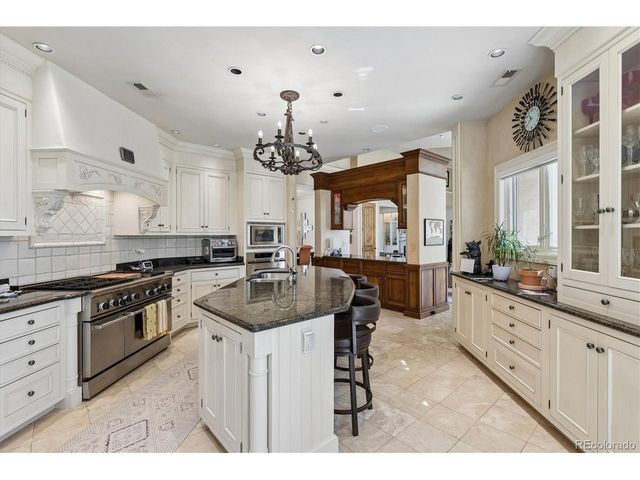 668 Silver Oak Grv, Colorado Springs, CO 80906