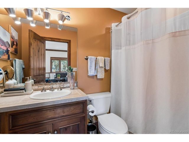 668 Silver Oak Grv, Colorado Springs, CO 80906