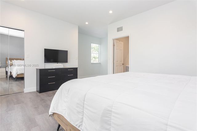 1968 NW 25th Ave, Miami, FL 33125