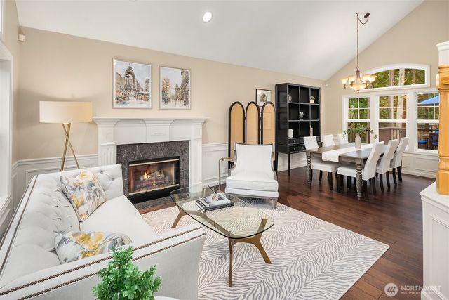 19585 166th Avenue NE, Woodinville, WA 98072