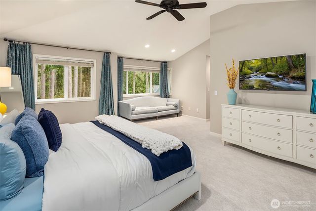 19585 166th Avenue NE, Woodinville, WA 98072