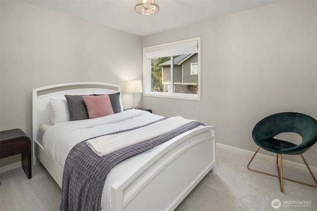 19585 166th Avenue NE, Woodinville, WA 98072