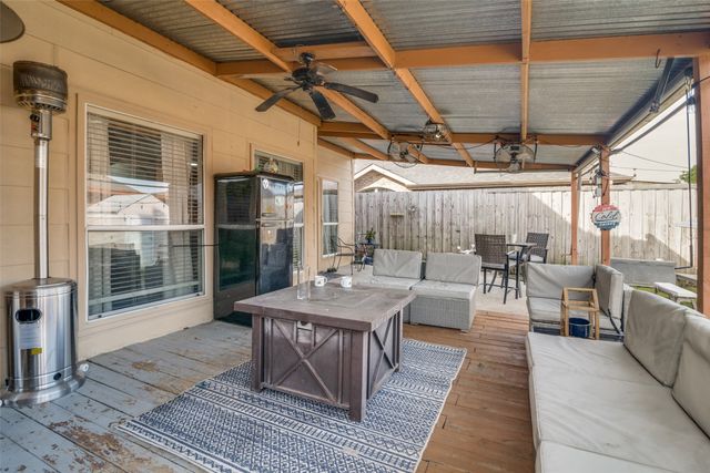 119 Maywood Drive, Rockwall, TX 75032