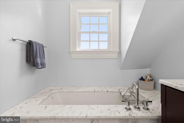 122 QUEEN ANNE RD, Stevensville, MD 21666