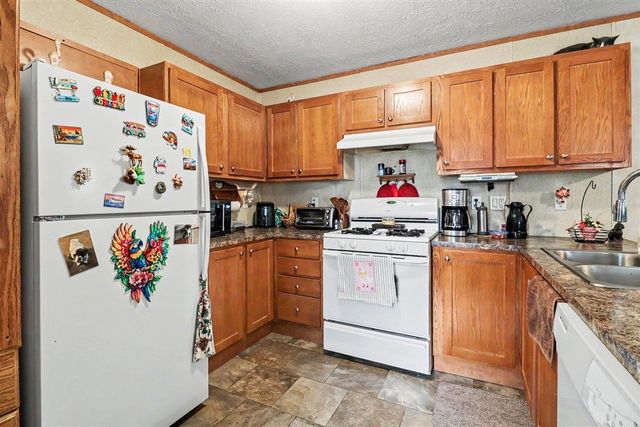 2262 Hallmark Street, Muskegon, MI 49442