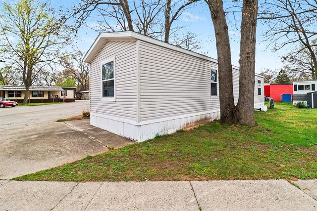 2262 Hallmark Street, Muskegon, MI 49442