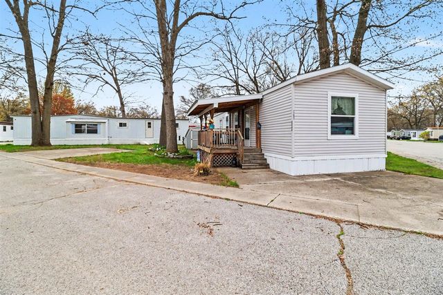 2262 Hallmark Street, Muskegon, MI 49442
