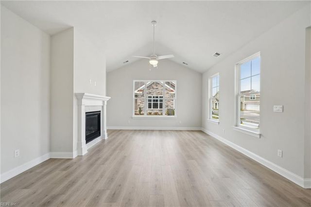 2150 Edwin DR, Chesapeake, VA 23322
