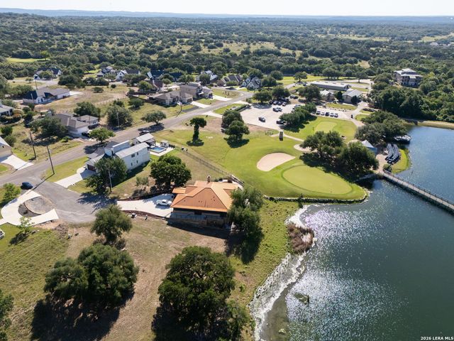 107 Savannah Ct, Blanco, TX 78606