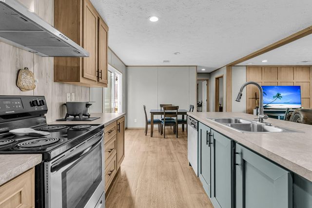 110 Frankie Lane, Ladson, SC 29456